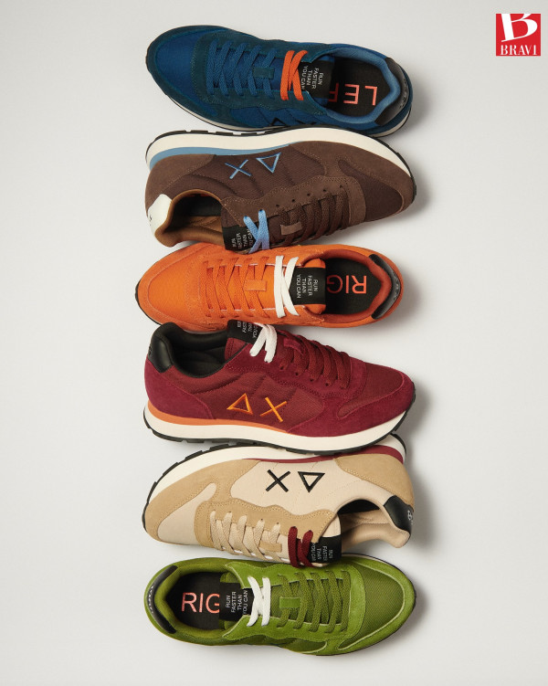 La linea di scarpe SUN68 combina tecnologia avanzata e un look trendy per garantire il massimo supporto e...