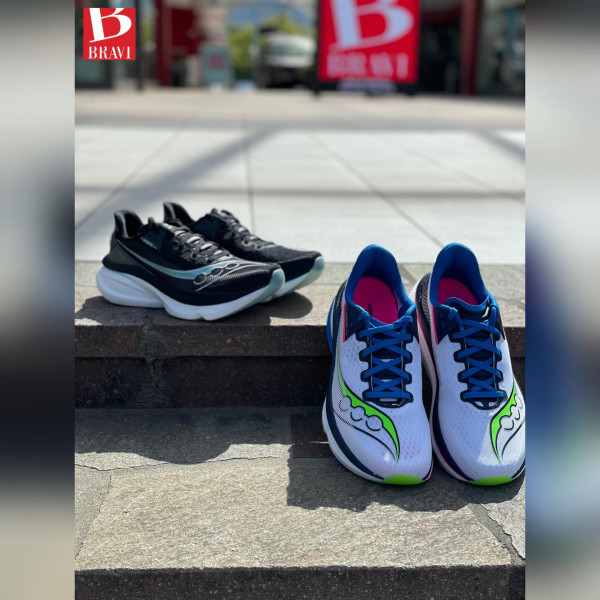 Non importa il giorno o il ritmo, con Saucony Endorphin Azura correrai più veloce🔥 #saucony #sauconyrunning #running #endorphin...