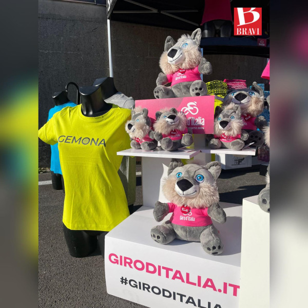 Il @giroditalia passa per Gemona! 🚴🏆🔥 #giroditalia #sportland #trudi #gruppobravi
